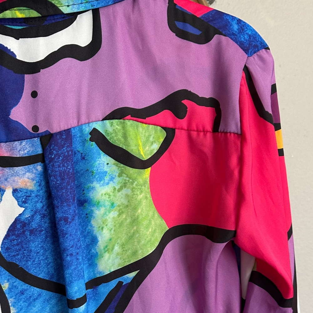 Multicolor Abstract Print Button-Up Shirt - Picture 8 of 8